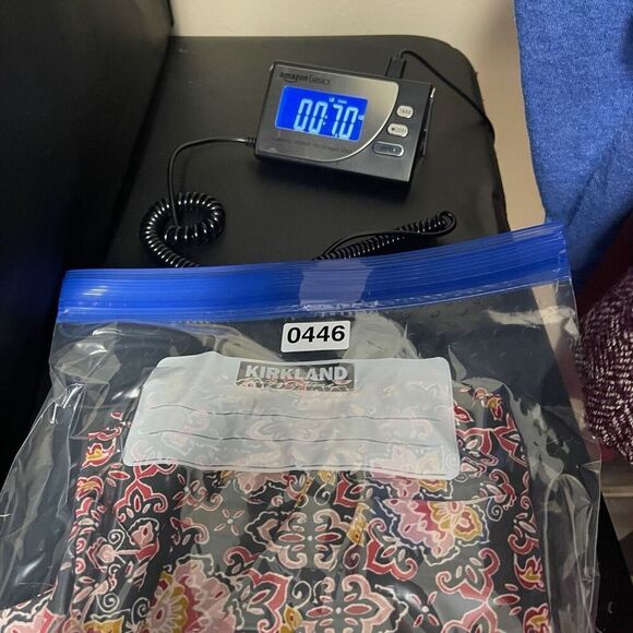 LOFT Top Women's 24 Plus Multicolor Floral Chiffon Short Flutter Sleeve V Neck - Picture 11 of 11